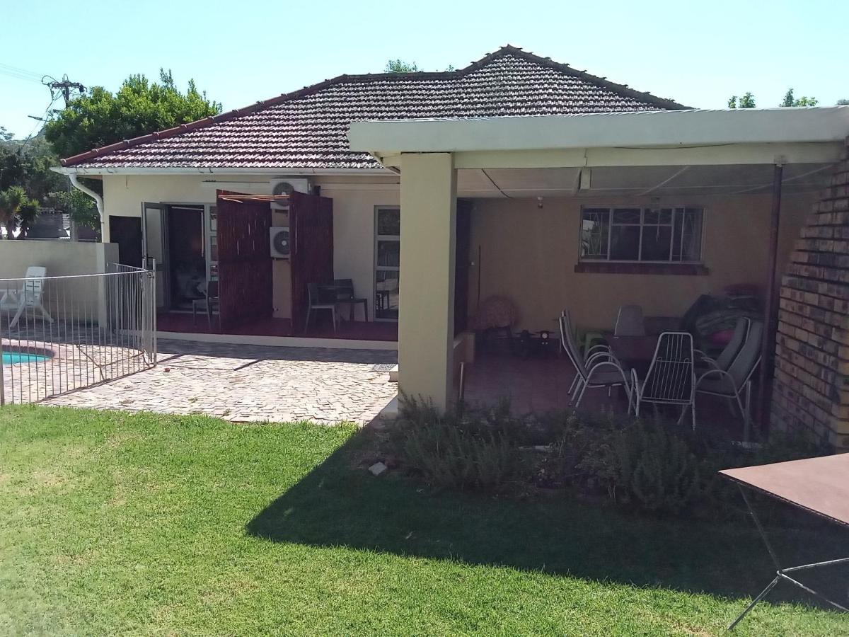 10 On Fairview B&B Paarl Extérieur photo