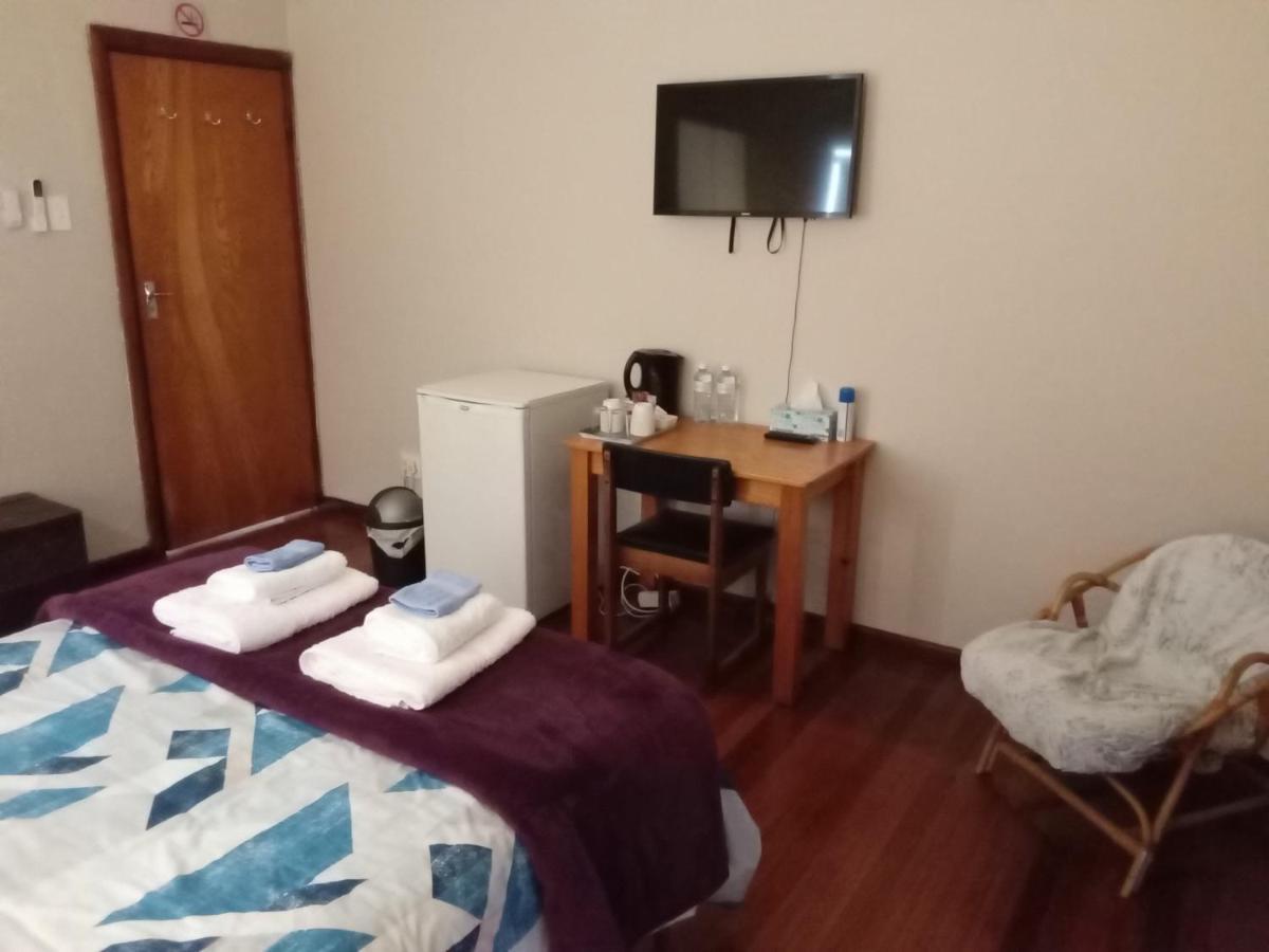10 On Fairview B&B Paarl Extérieur photo