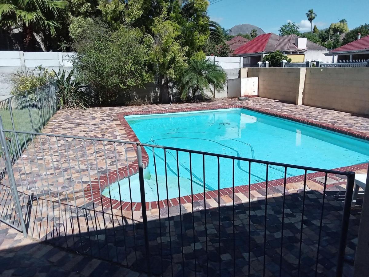 10 On Fairview B&B Paarl Extérieur photo
